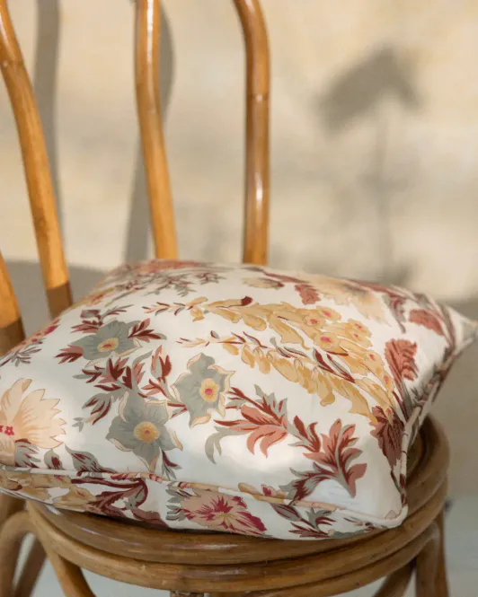 Hovedbilde Cushion Cover Linen 50x50 cm - Forest Flowers